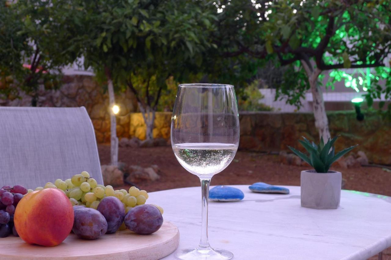 Maria & Manos Guest House, Agios Onoufrios Beach Eksteriør billede