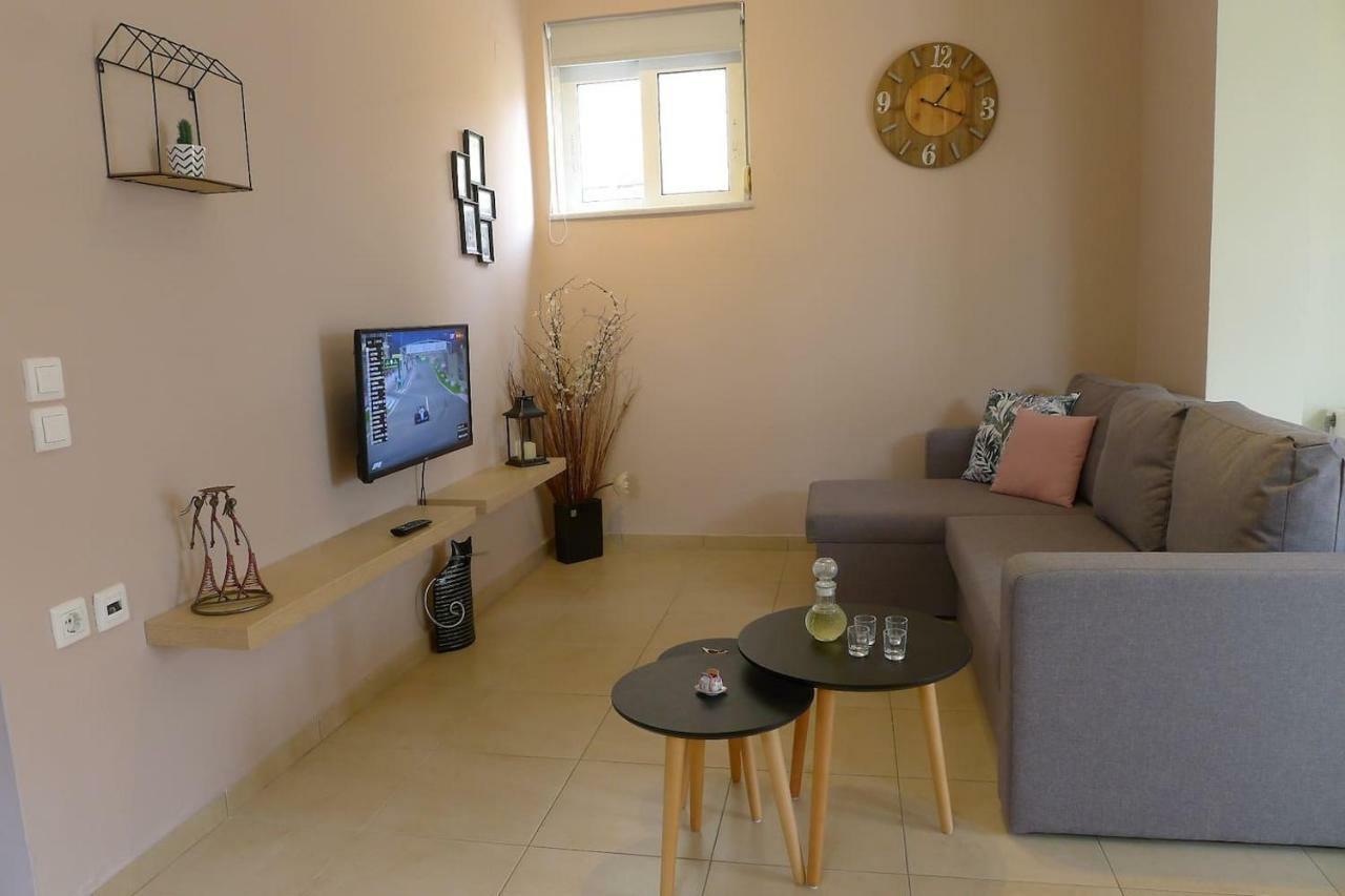 Maria & Manos Guest House, Agios Onoufrios Beach Eksteriør billede
